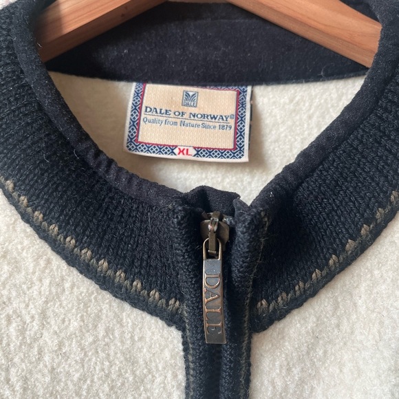 DALE of Norway Full Zip Sweater XL - Picture 7 of 16